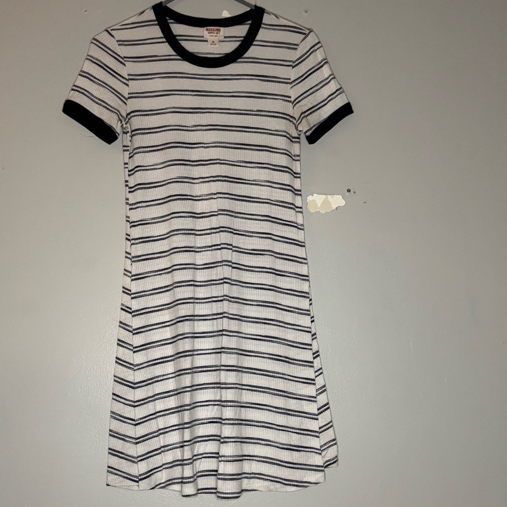 Women’s short dress